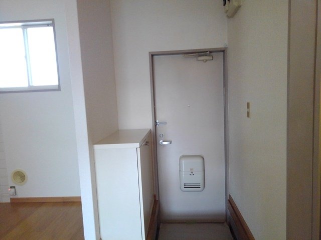 玄関　明るい玄関です