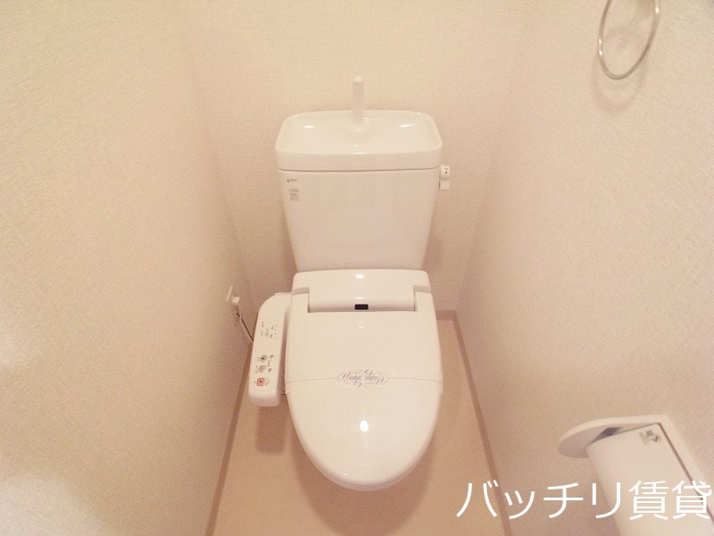 トイレ　写真は別号室の為、現状優先になります。