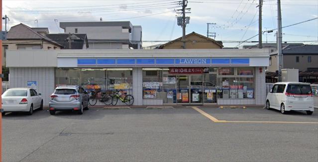 コンビニ　ローソン（コンビニ）まで526m