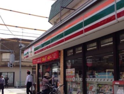 コンビニ　セブンイレブン柴又店（コンビニ）まで260m