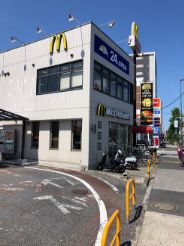 飲食店　マクドナルド6号線金町店（飲食店）まで286m