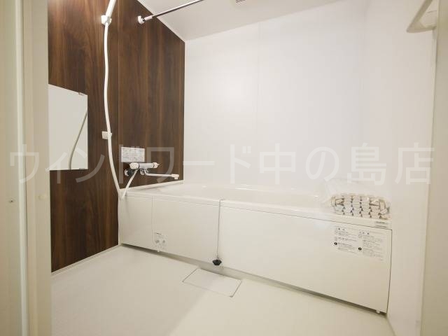 バス・シャワールーム　詳細は、ウィンドワード中の島店までご相談下さい。