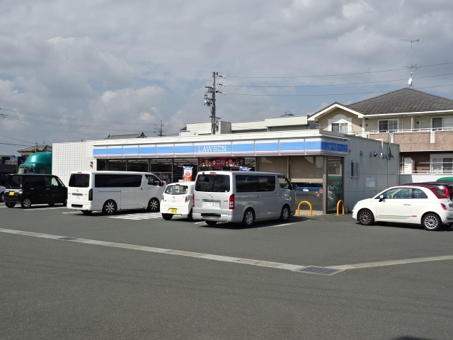 コンビニ　ローソン（コンビニ）まで968m