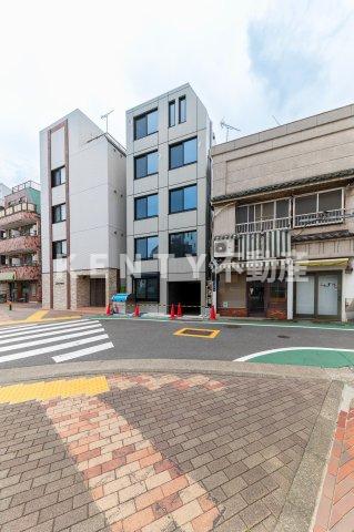 建物外観　外はこのようになっています