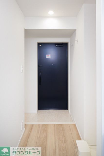 玄関　※写真は同タイプ住戸です。