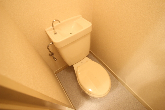 トイレ　※別部屋の写真です