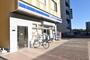 コンビニ　ローソン越谷レイクタウン駅南口店（コンビニ）まで446m