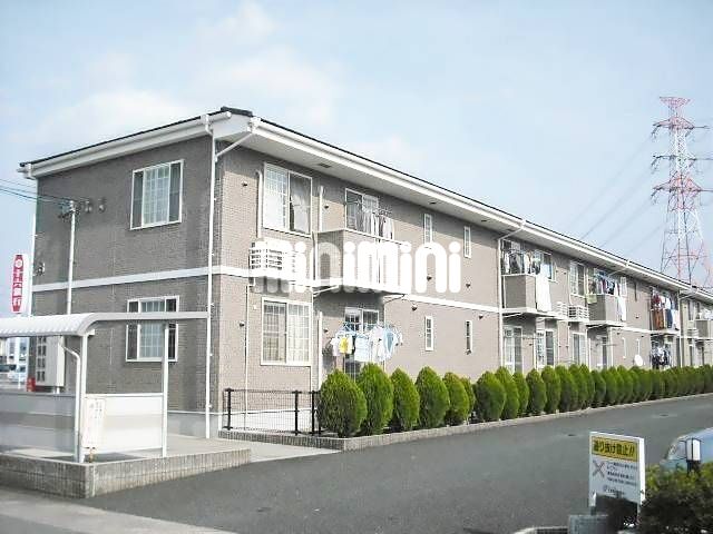 建物外観　シンプルさに際立つデザイン性。