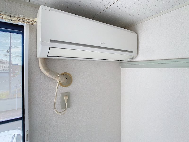 その他設備　エアコン1台