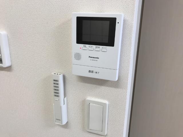 居室・リビング　カメラ付インターホン