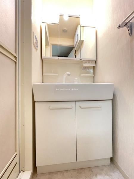 洗面設備　Ｍａ・Ｍａｉｓｏｎ（マ・メゾン）　荒川区西日暮里1