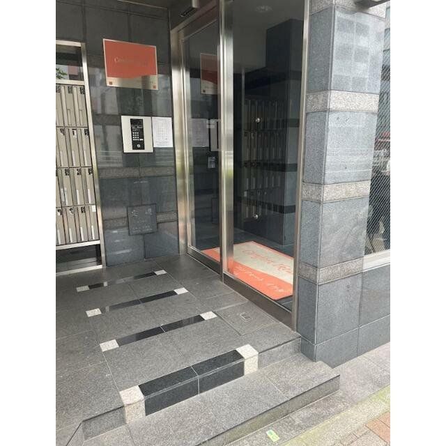 エントランス　物件画像