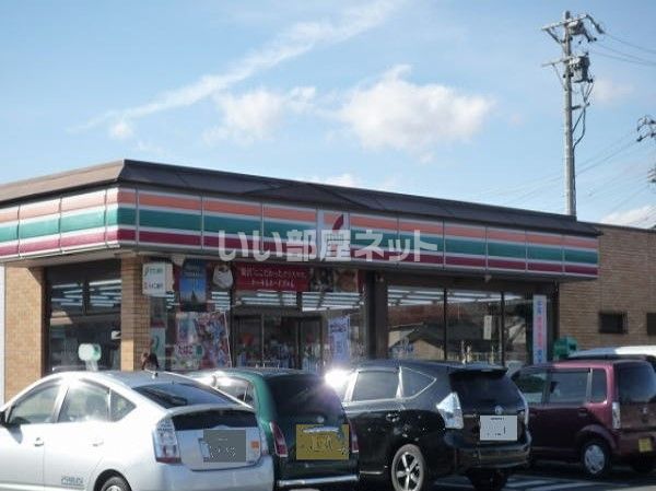 コンビニ　セブンイレブン 上田御所店（コンビニ）まで804m