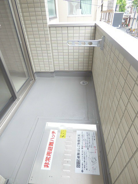 バルコニー
