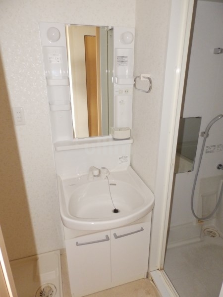 洗面設備　同間取りのお部屋の写真です。ご参考までに。