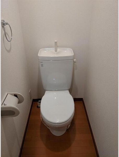 トイレ　コンパクトで使いやすいトイレです