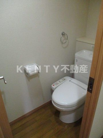 トイレ　落ち着いたトイレです