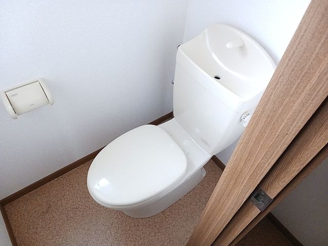 K-13Aのトイレ写真