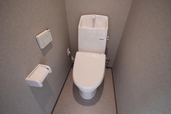トイレ　※別部屋の写真です