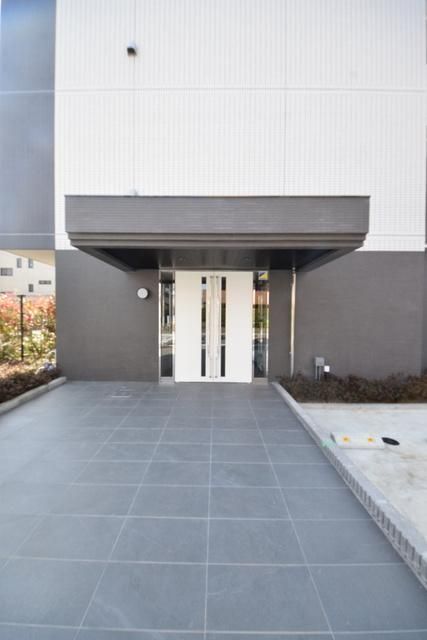 エントランス　☆綺麗な建物入口☆
