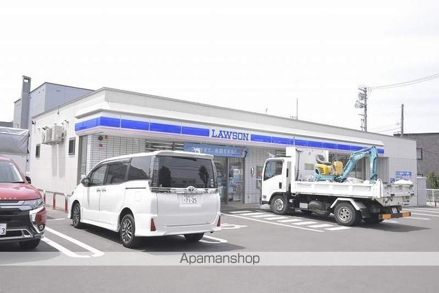 コンビニ　ローソン（コンビニ）まで210m