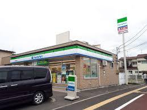 コンビニ　ファミリーマート仙台薬師堂駅前店（コンビニ）まで650m
