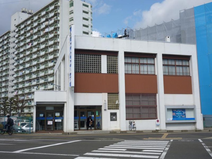 銀行　七十七銀行宮城野支店（銀行）まで350m