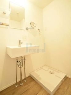洗面設備　※別部屋参考写真※現況優先です