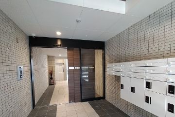 エントランス　エントランス
