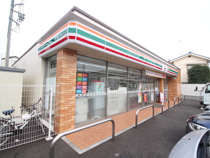 コンビニ　セブンイレブン 昭島東町4丁目店（コンビニ）まで60m