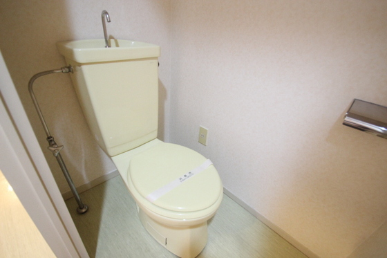 トイレ　※別部屋の写真です