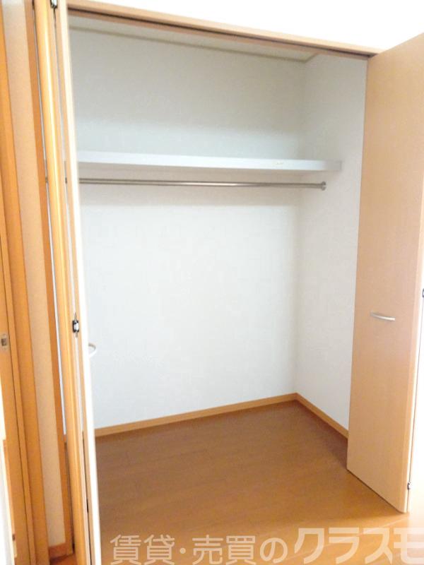 収納　クローゼット