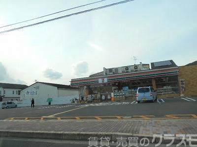 コンビニ　セブンイレブン堺百舌鳥梅町1丁店（コンビニ）まで102m