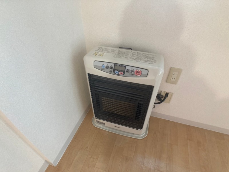 その他設備　灯油暖房です。札幌の寒い冬もこれで大丈夫！