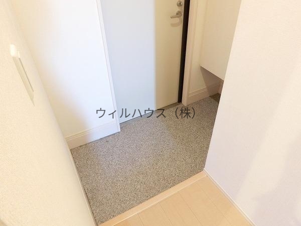 玄関　シューズボックスあり！
