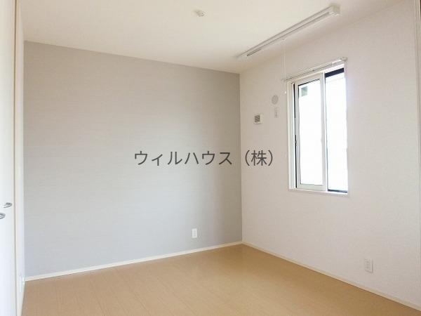 その他部屋・スペース　明るい洋室！