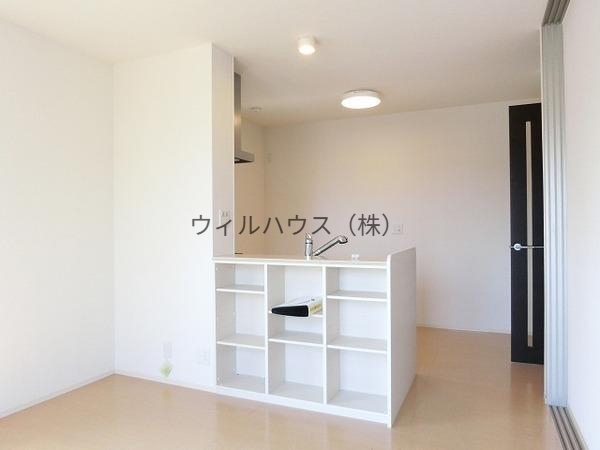 居室・リビング　カウンターキッチン！