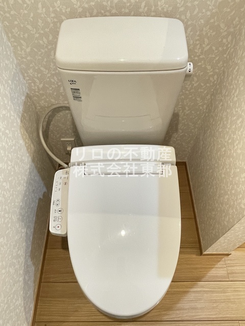 トイレ　洗浄便座付です！