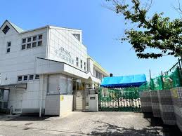 幼稚園・保育園　千代田区立千代田幼稚園（幼稚園・保育園）まで286m