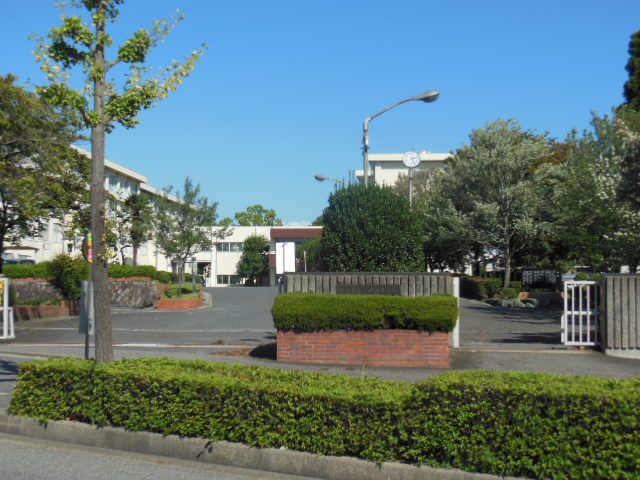 高校・高専　愛知県立 三好高等学校（高校・高専）まで3850m