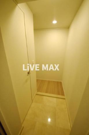 玄関　別部屋参照