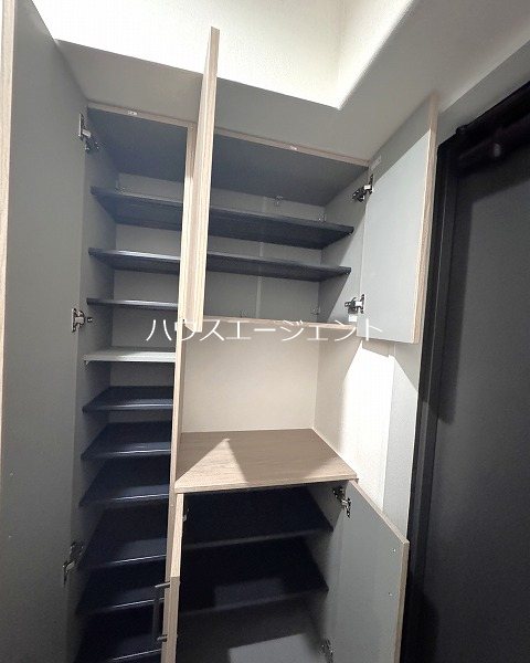 玄関　シューズBOX完備※参考画像