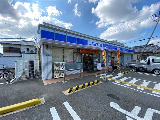 コンビニ　ローソン（コンビニ）まで673m