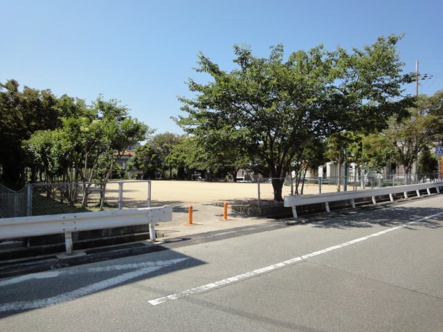 その他　谷八木川左岸線緑地（その他）まで888m