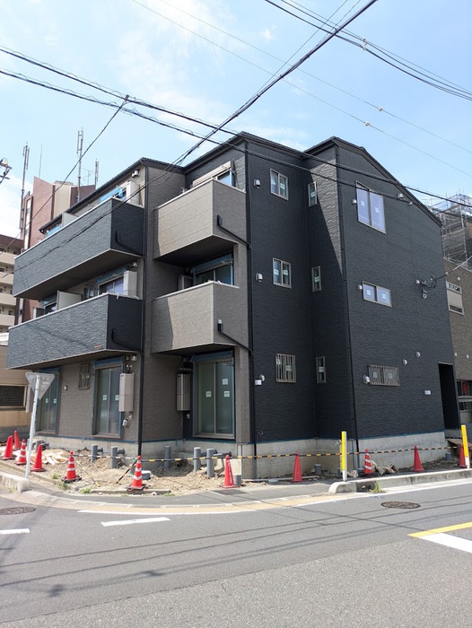 建物外観　建築中
