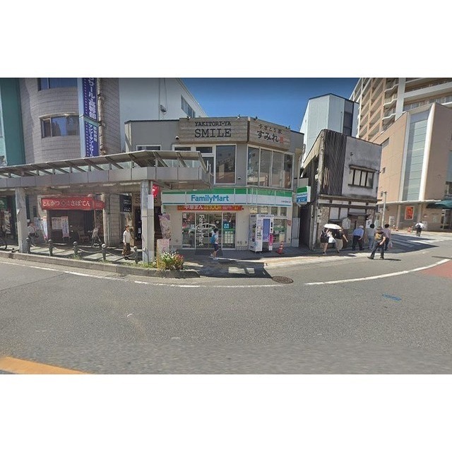 コンビニ　ファミリーマート北浦和東口店（コンビニ）まで400m