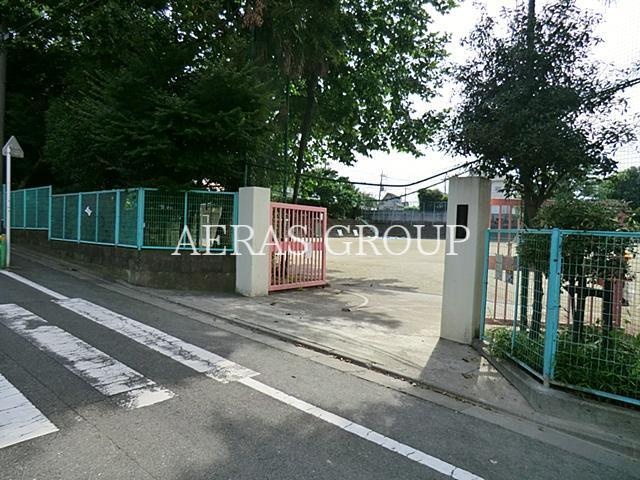 小学校　杉並区立沓掛小学校（小学校）まで841m