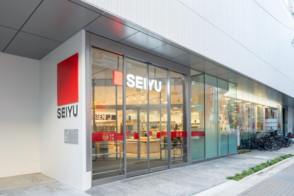 スーパー　西友 千歳烏山店（スーパー）まで591m