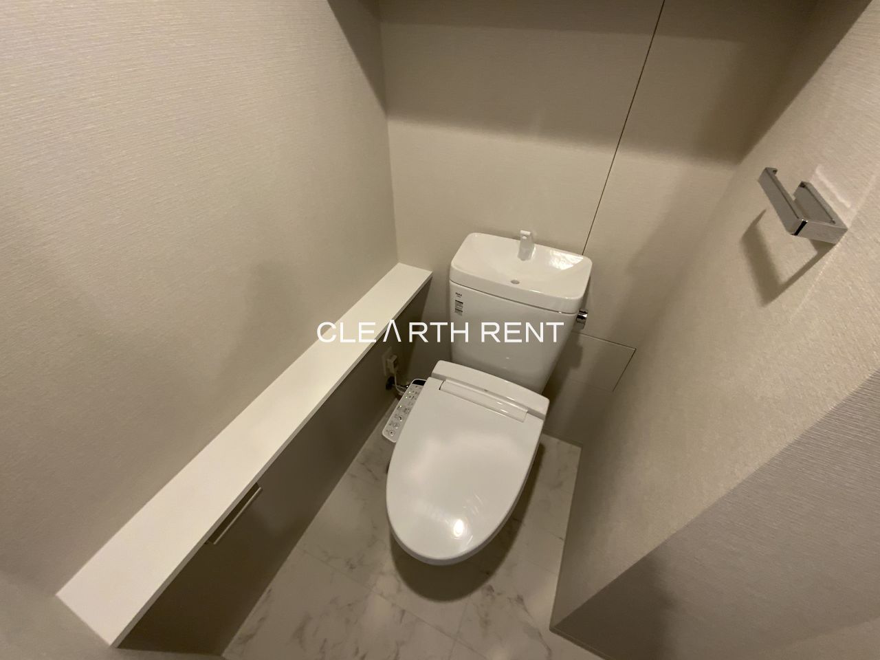 トイレ　☆温水洗浄暖房便座付き便器☆
