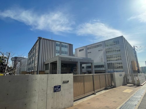 中学校　神戸市立湊翔楠中学校（中学校）まで345m